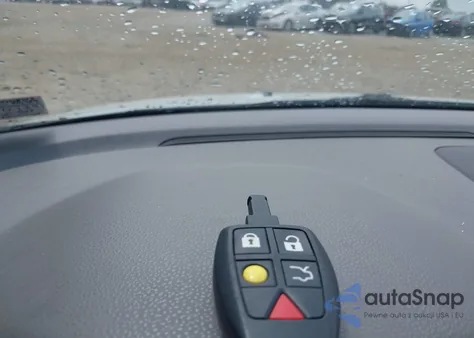 2006 Volvo S40 2.4I from USA, damaged, VIN YV1MS382862178393